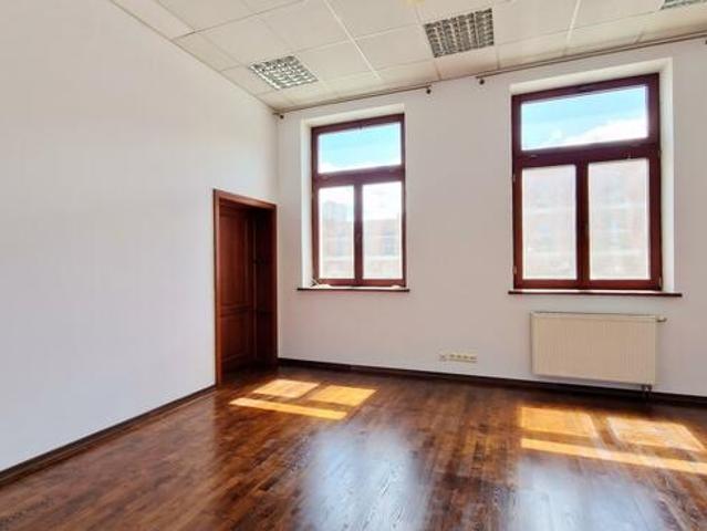 Biuro do wynajęcia w Pabianice