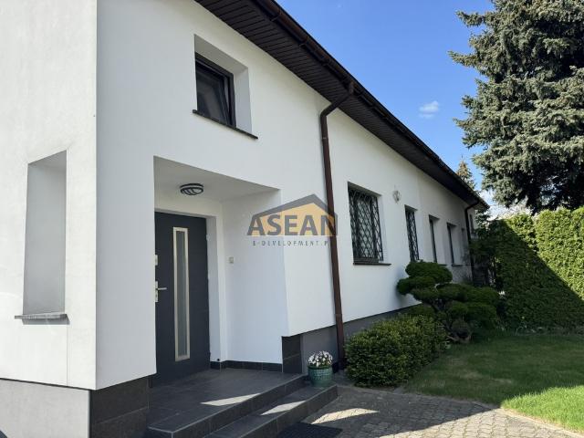 Mieszkanie do wynajęcia w Janki