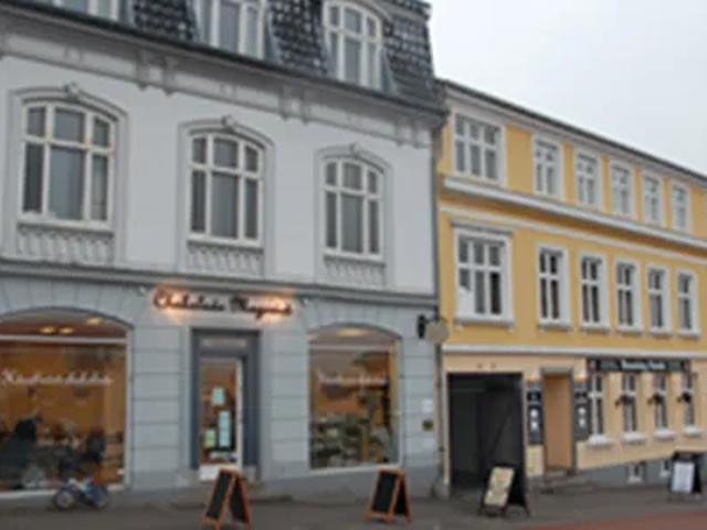 Erhvervsejendom til leje i Hillerød, Brøndby