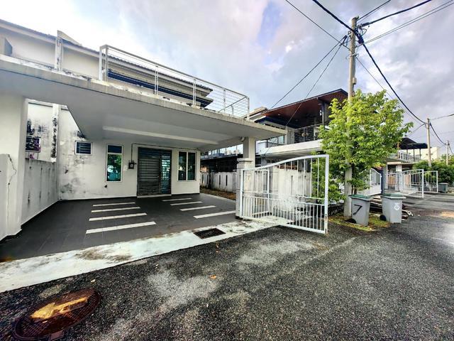 Residential House for sale in Gedong