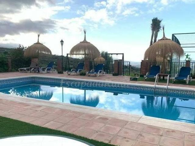 Casa en alquiler en La Axarquía, Andalucía
