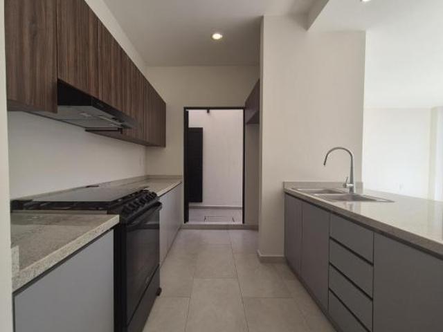 Lomas del Dorado, Casa en VENTA con amplios espacios y acabados premium
