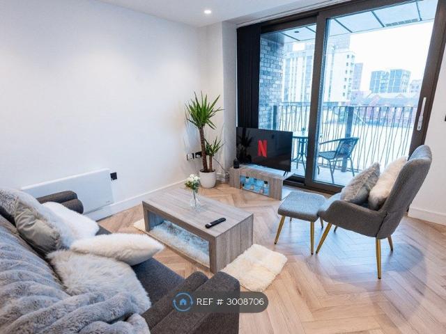 Apartment for rent in City Centre, Georgia