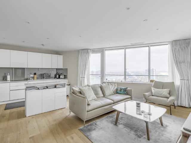 Apartment for rent in Battersea, Greater London
