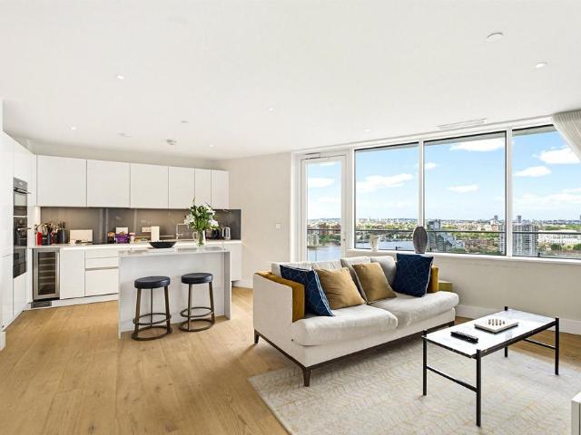 Apartment for rent in Battersea, Greater London