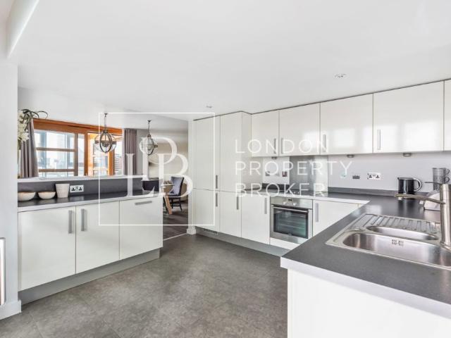 Apartment for rent in London Borough of Wandsworth, Greater London