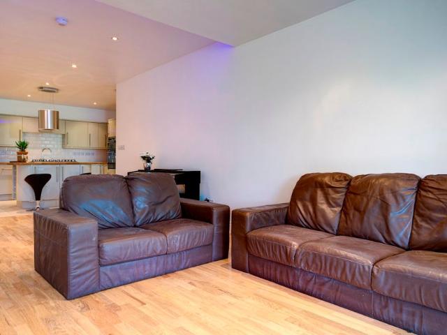 Apartment for rent in Battersea, Greater London