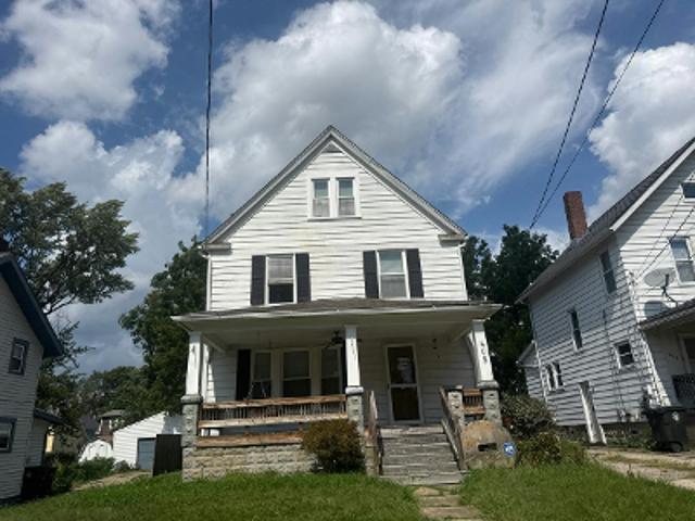House for sale in Akron, Summit County