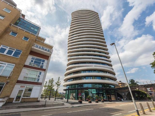 Apartment for rent in Battersea, Greater London