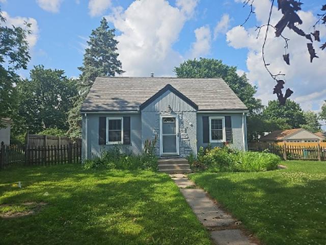 House for sale in Hennepin, Minnesota