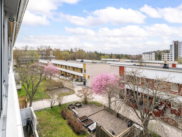 Bostad till salu i Sjöberg, Stockholm