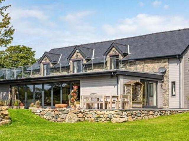 House for sale in Criccieth
