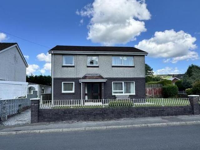 House for sale in Ammanford, Wales