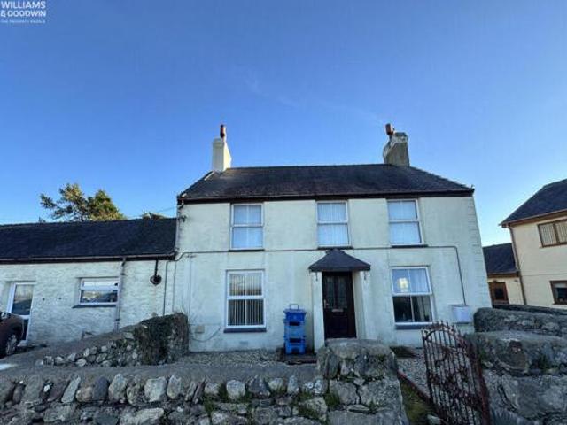 House for sale in Caernarfon, Wales