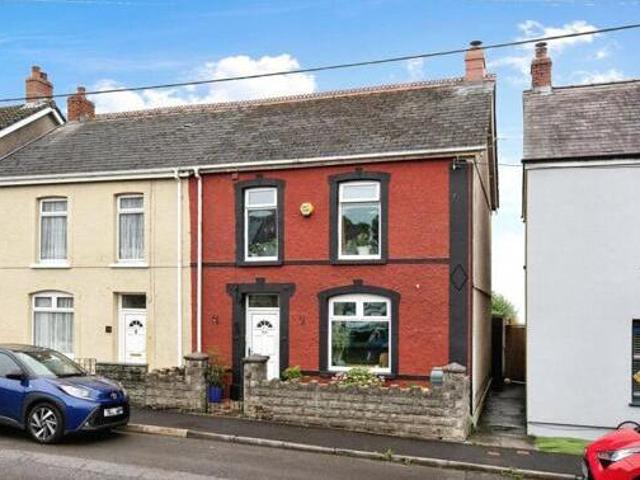 House for sale in Ammanford, Wales
