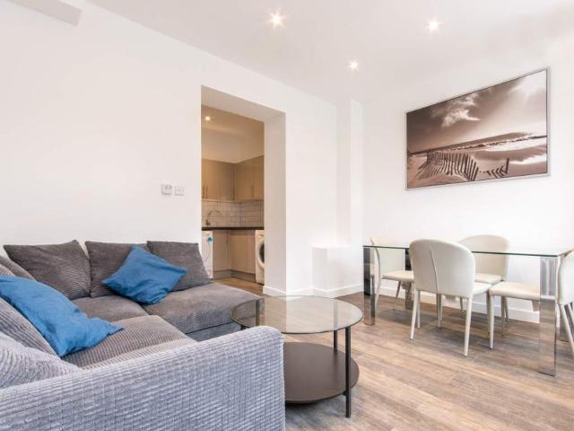 Apartment for rent in Westminster, Victoria