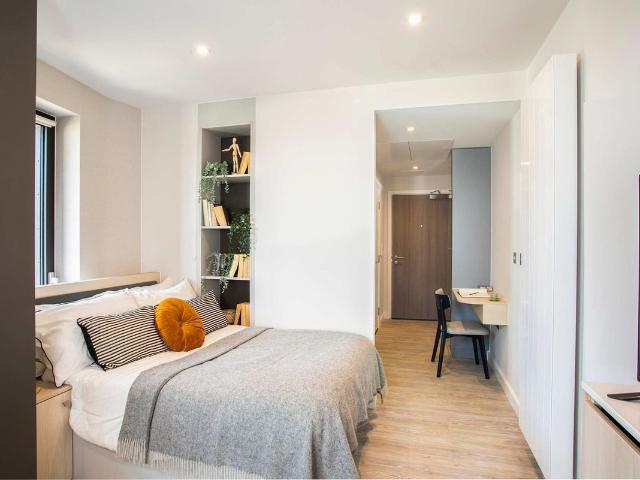 Studio for rent in London Borough of Croydon, Greater London