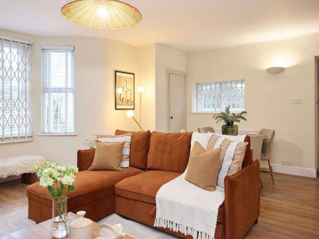 Apartment for rent in Holloway, Greater London
