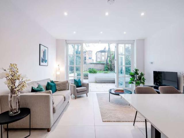 Apartment for rent in Holloway, Greater London