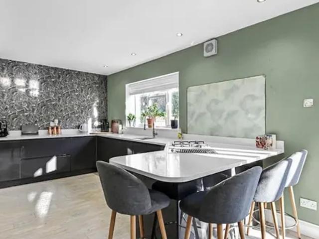House for rent in Hayes, Greater London