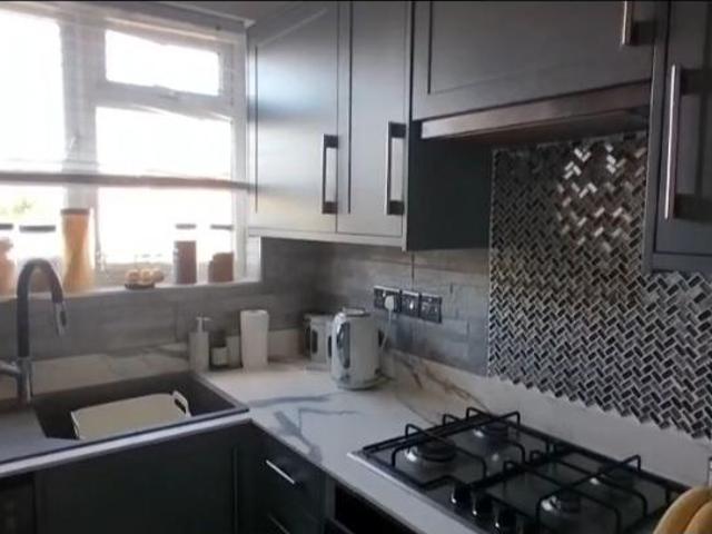 Room for rent in London Borough of Croydon, Greater London