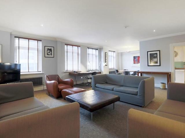 Apartment for rent in The Borough, Greater London
