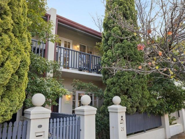Townhouse for sale in Cockburn, Western Australia