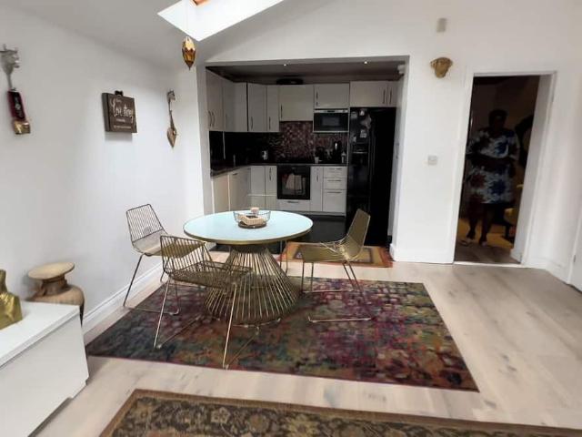 House for rent in London Borough of Sutton, Greater London