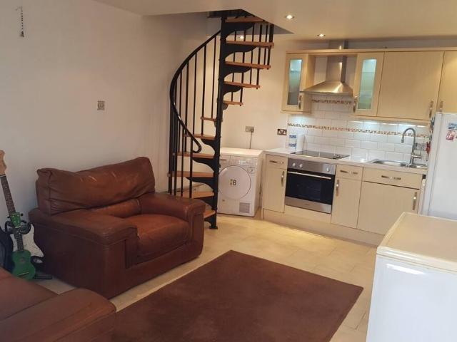 House for rent in Royal Borough of Greenwich, Greater London
