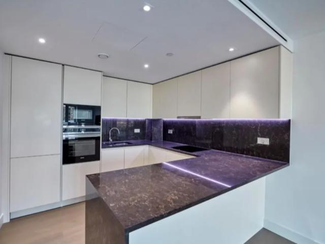 Apartment for rent in St. George in the East, Greater London