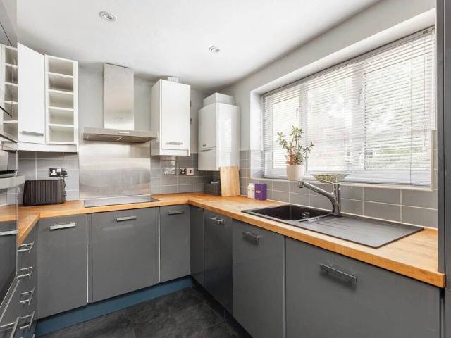 Apartment for rent in London Borough of Waltham Forest, Greater London