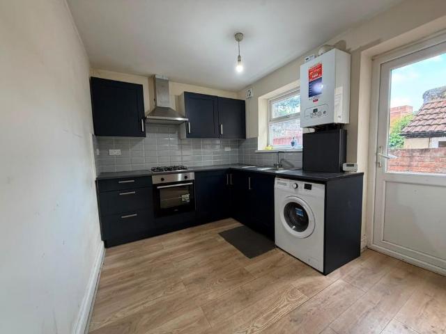 Apartment for rent in Little Ilford, Greater London