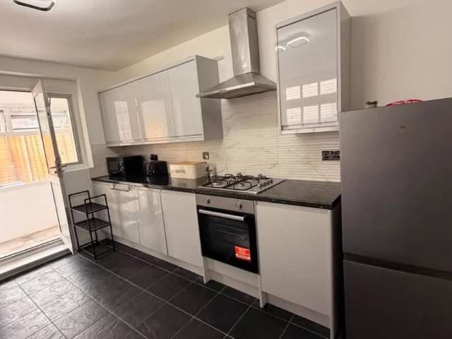 House for rent in London Borough of Newham, Greater London