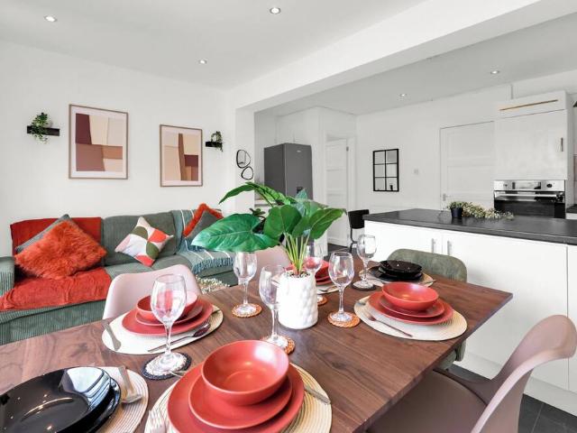 House for rent in Millwall, Greater London