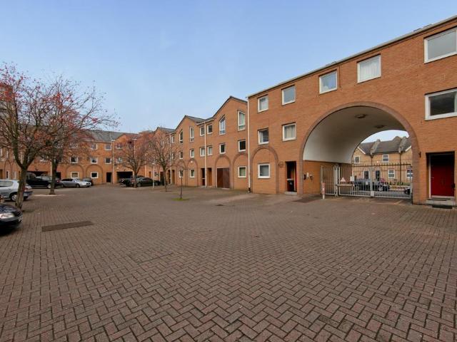 House for rent in Isle Of Dogs, Greater London