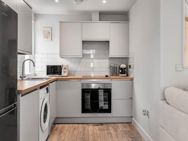 Apartment for rent in London Borough of Tower Hamlets, Greater London