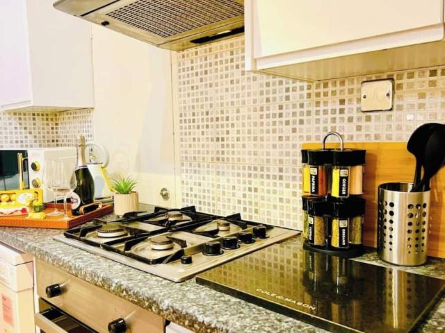 Apartment for rent in Ratcliffe, Greater London