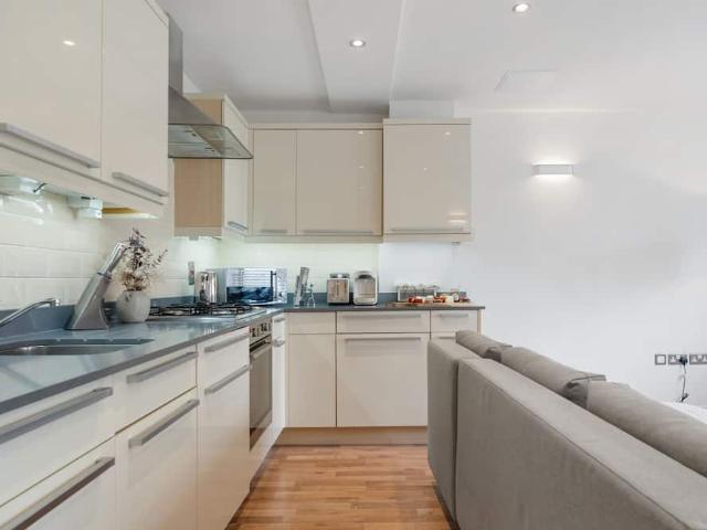 Apartment for rent in Millwall, Greater London