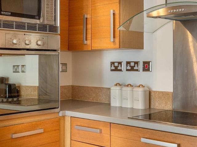 Apartment for rent in Cubitt Town, Greater London
