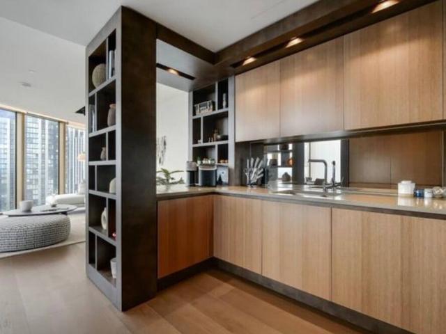 Apartment for rent in Wood Wharf, Greater London