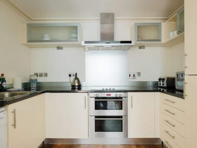 Apartment for rent in London Borough of Tower Hamlets, Greater London