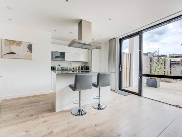 Apartment for rent in Stratford New Town, Greater London
