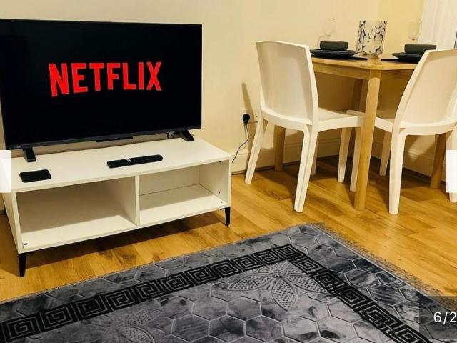 Apartment for rent in Silvertown, Greater London