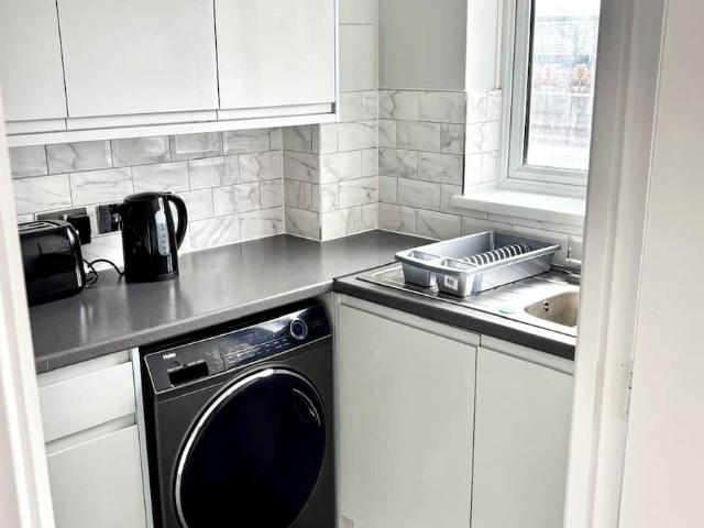 Apartment for rent in London Borough of Newham, Greater London