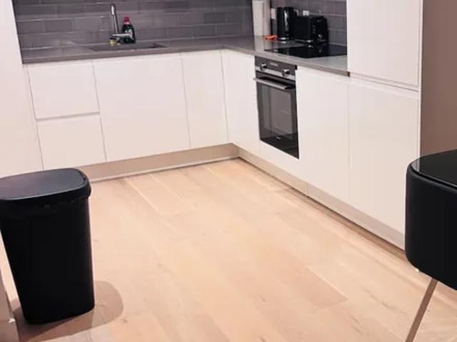 Apartment for rent in Silvertown, Greater London
