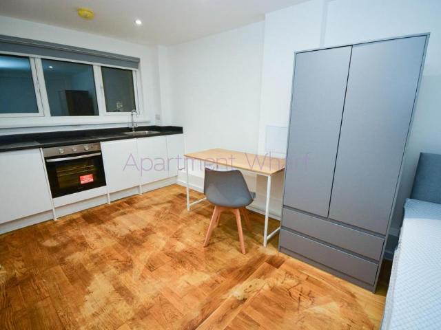 House for rent in Canning Town, Greater London