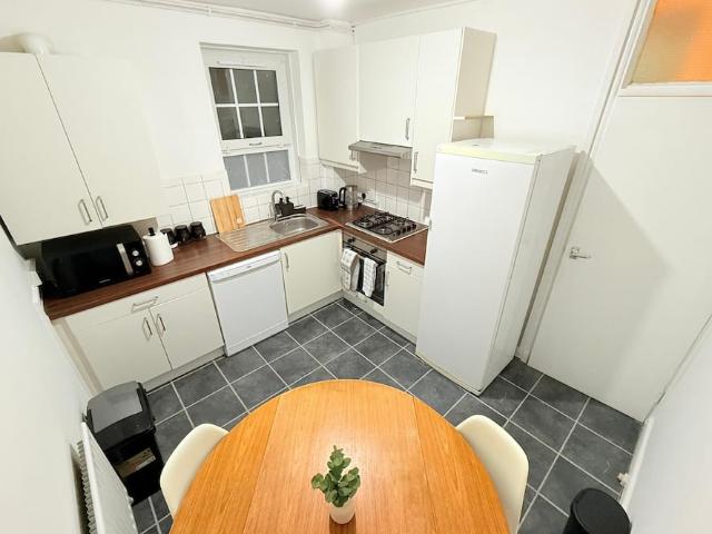 Apartment for rent in St. George in the East, Greater London