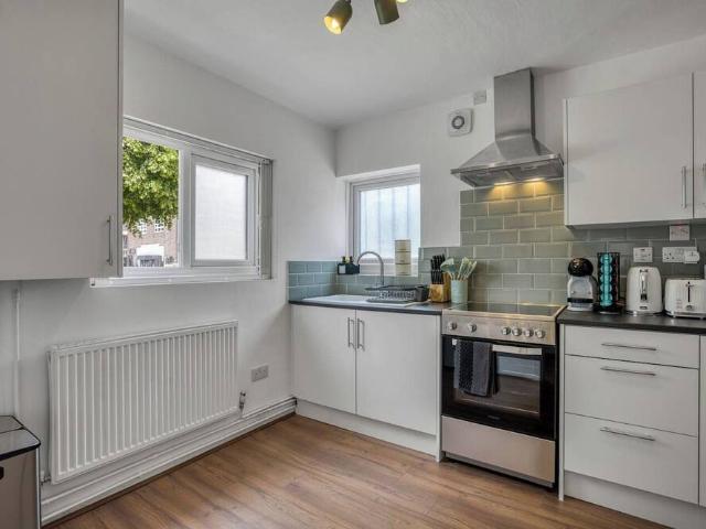 House for rent in Ratcliffe, Greater London