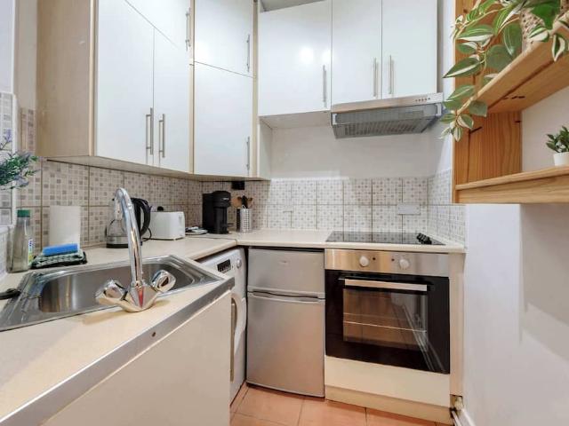 Apartment for rent in London Borough of Tower Hamlets, Greater London
