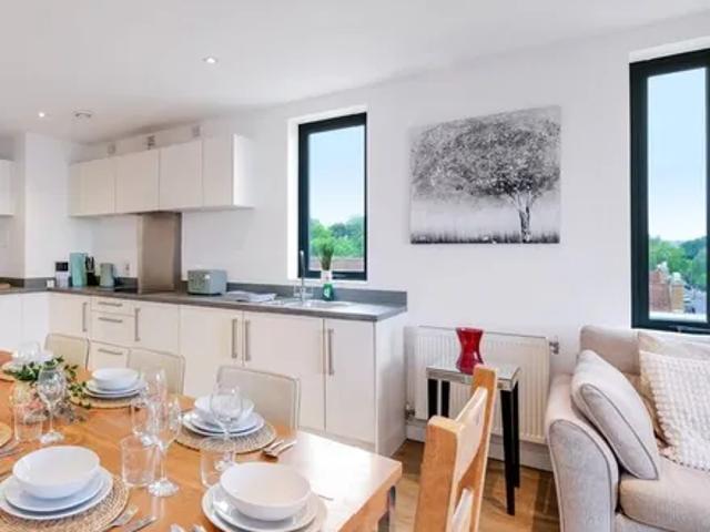 Apartment for rent in Mile End, Greater London